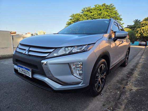 MITSUBISHI ECLIPSE CROSS 1.5 MIVEC TURBO GASOLINA GLS CVT MITSUBISHI ECLIPSE CROSS 1.5 MIVEC TURBO GASOLINA GLS CVT
